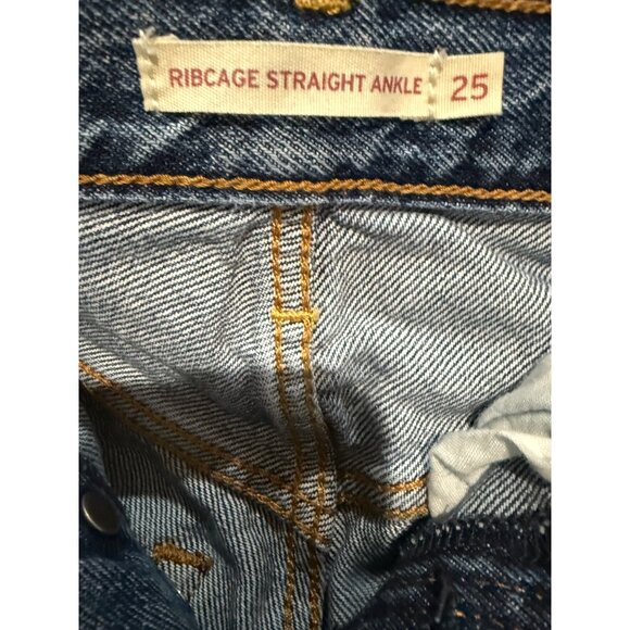 Levi’s Jeans Women’s Size 25 Ribcage Straight Ankle Jeans Distressed Button Fly - Picture 3 of 14